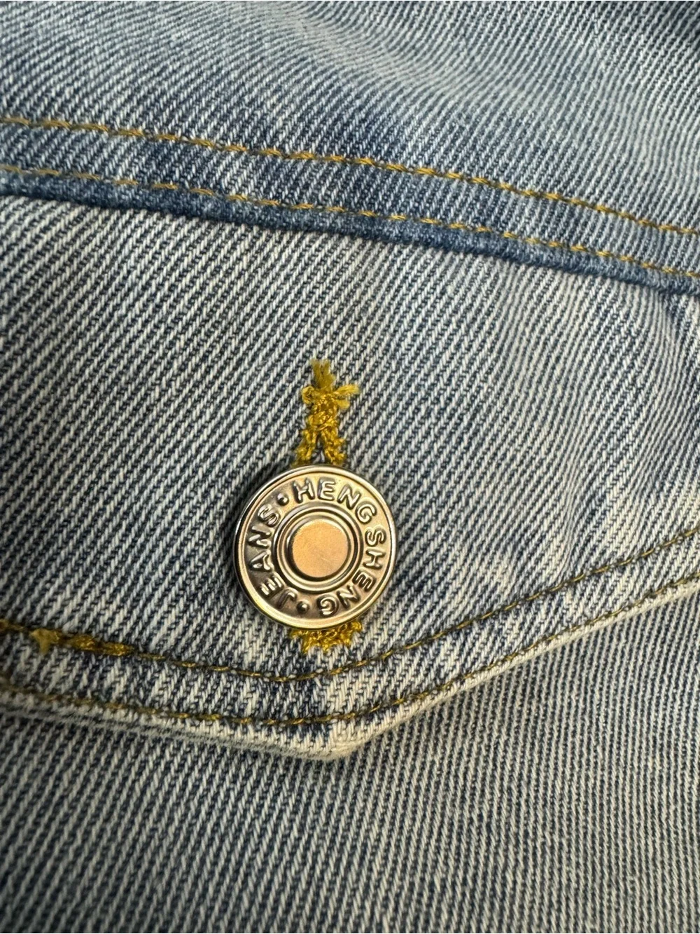 Light Blue Denim Jacket with Black & Cream Plaid Front Sz M (E-42)